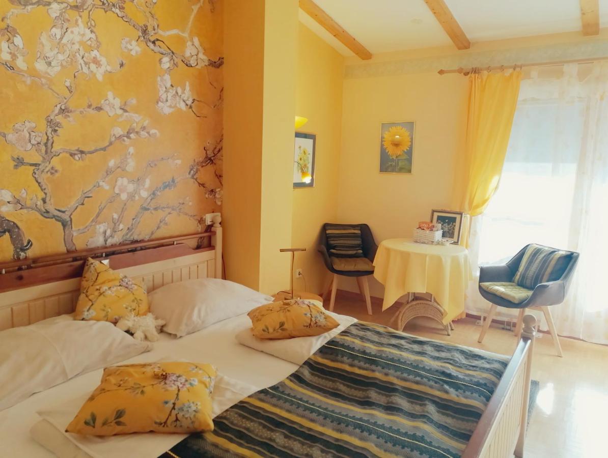 Ferienappartments Landhaus Fuehldichwohl Fehring المظهر الخارجي الصورة